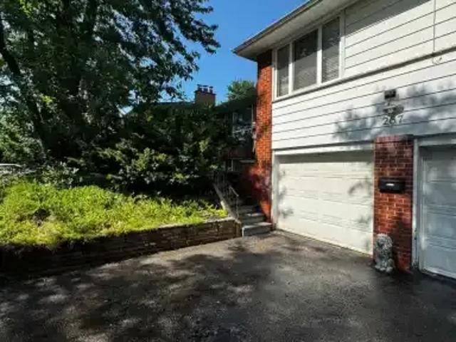 For Rent 4 Bedroom House Richmond Hill ON DS103770680