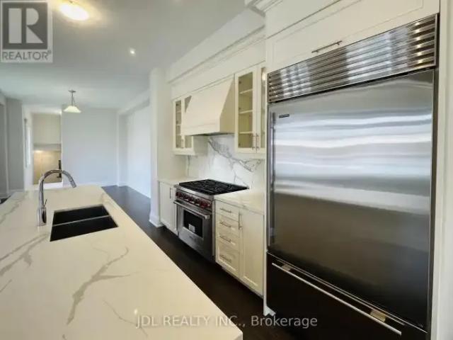 For Rent 4 Bedroom House Richmond Hill ON DS104067109