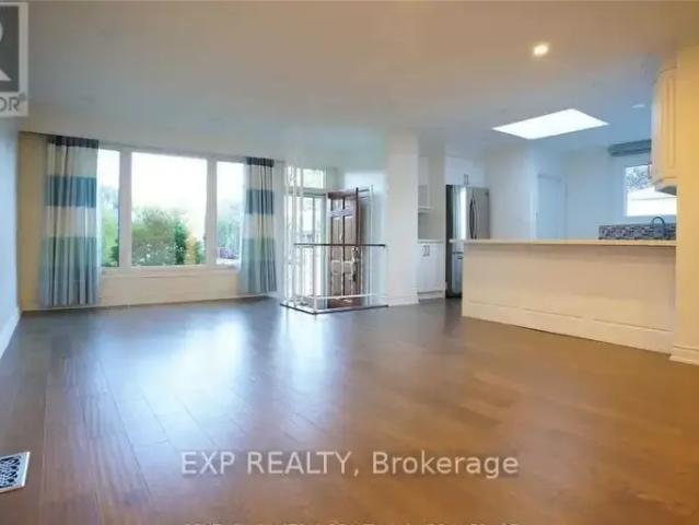For Rent 4 Bedroom House Richmond Hill ON DS104257404