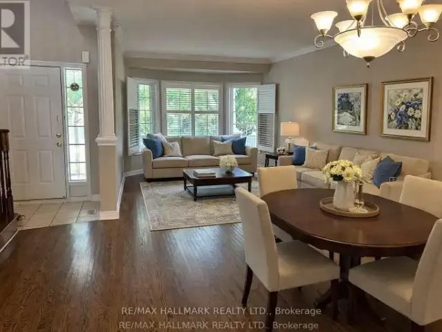 For Rent 4 Bedroom House Richmond Hill ON DS105004883