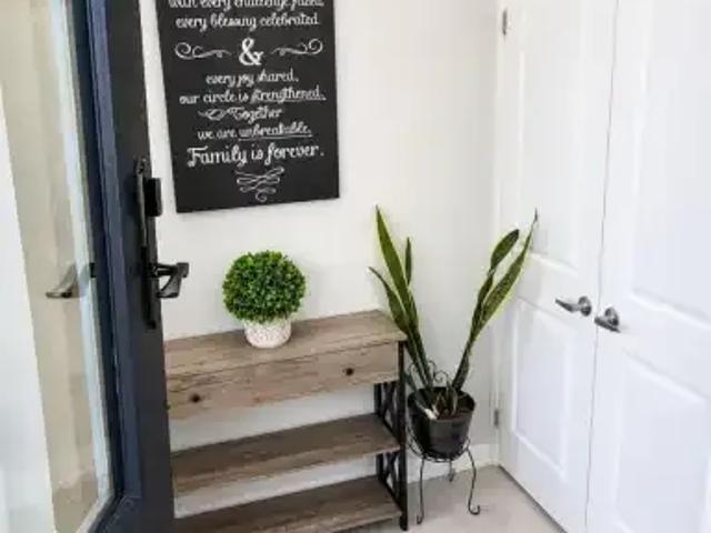 For Rent 4 Bedroom House Woodstock ON DS105048079