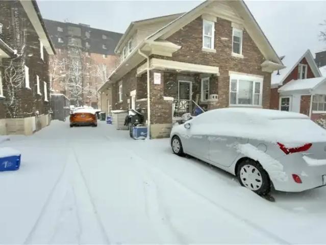 For Rent 4 Bedroom House Waterloo ON DS102519001