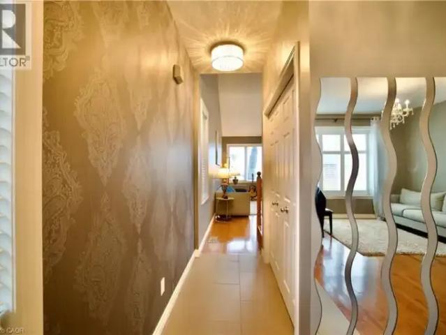 For Rent 4 Bedroom House Waterloo ON DS104507012
