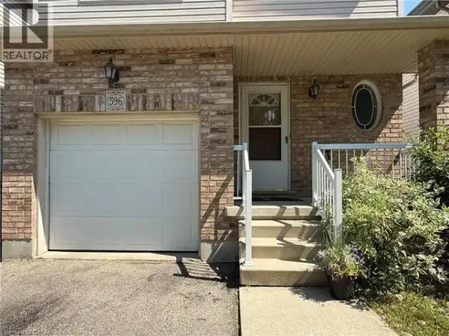 For Rent 4 Bedroom House Waterloo ON DS104754027