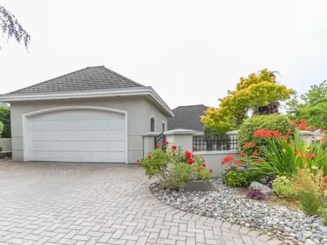 For Rent 4 Bedroom House West Vancouver BC DLS101878643