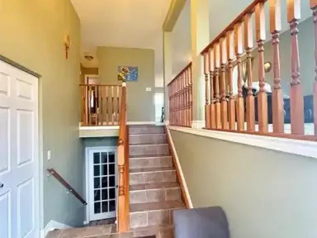 For Rent 4 Bedroom House Windsor ON DLS97158446