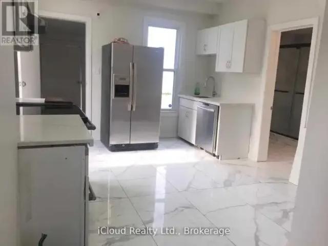 For Rent 4 Bedroom House Windsor ON DLS101878266
