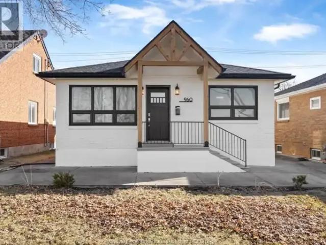 For Rent 4 Bedroom House Windsor ON DLS101878375