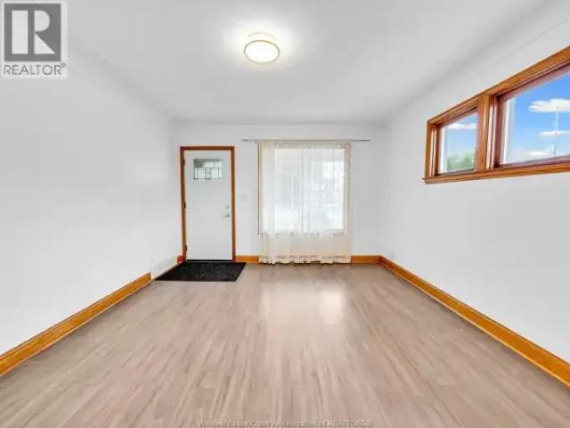 For Rent 4 Bedroom House Windsor ON DLS102578994