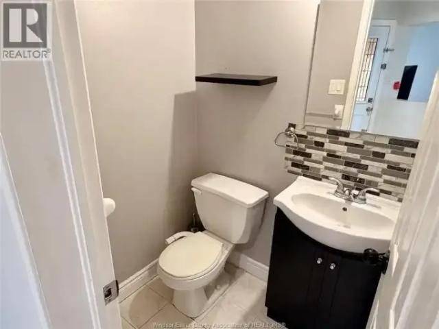 For Rent 4 Bedroom House Windsor ON DLS102883788