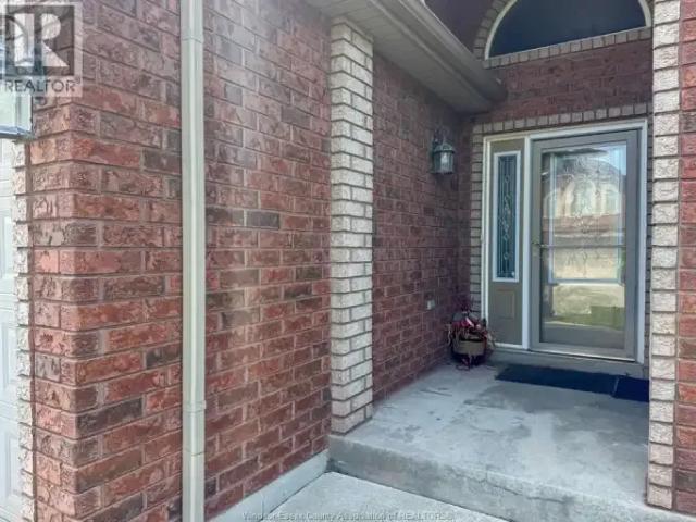 For Rent 4 Bedroom House Windsor ON DS105198707