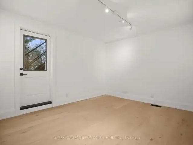 For Rent 4 Bedroom House Toronto ON DS103594410
