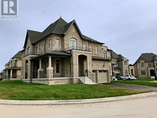 For Rent 4 Bedroom House Vaughan ON DS102847470