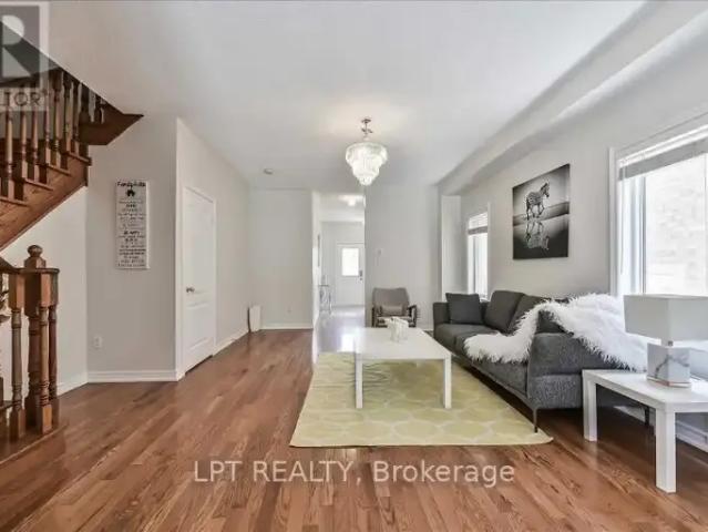 For Rent 4 Bedroom House Vaughan ON DS103151886