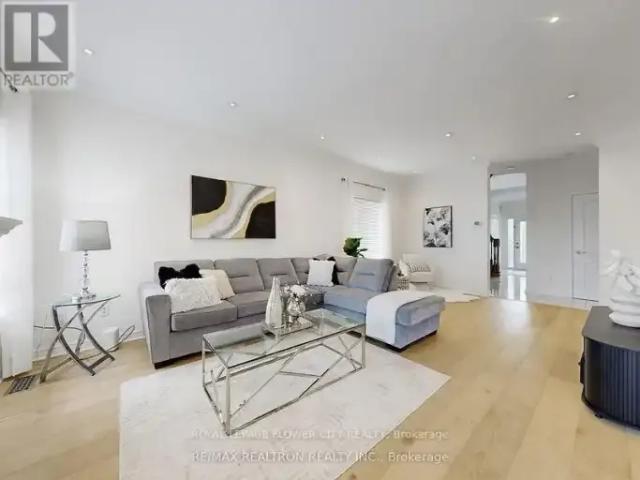 For Rent 4 Bedroom House Vaughan ON DS105072152