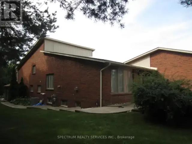 For Rent 4 Bedroom House Vaughan ON DS105023434