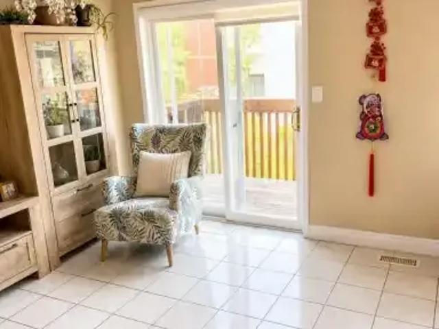 For Rent 4 Bedroom House Vaughan ON DS105118992