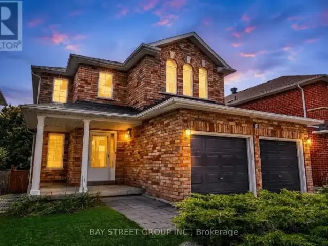 For Rent 4 Bedroom House Vaughan ON DS105119007