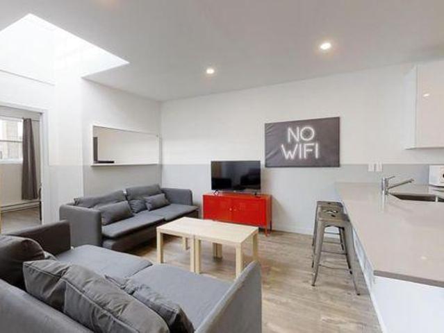 For Rent 4 Bedroom Shared Living/roommate Montréal QC DLS97414276
