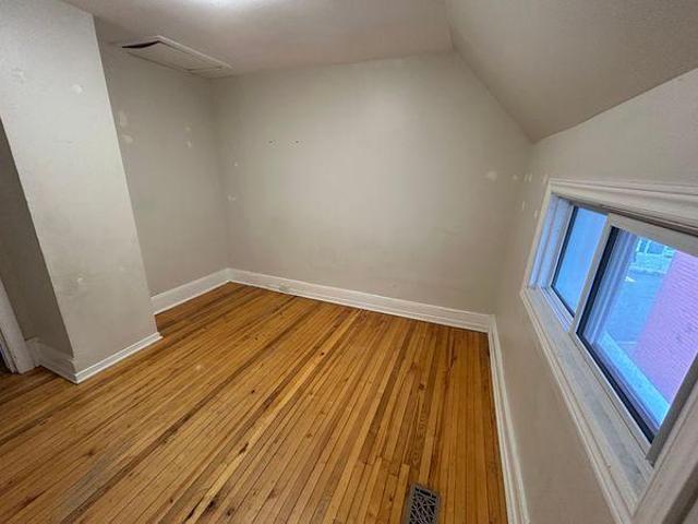 For Rent 4 Bedroom Shared Living/roommate Ottawa ON DS96649152