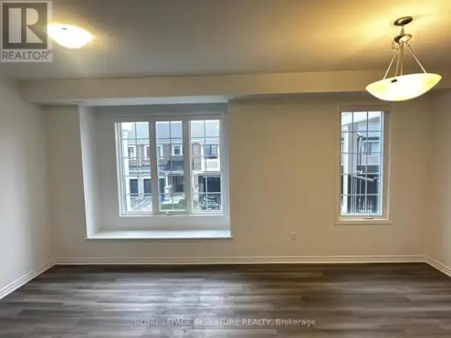 For Rent 4 Bedroom Townhouse Milton ON DLS100976948