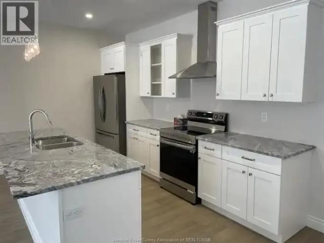 For Rent 4 Bedroom Townhouse Amherstburg ON DLS102915173