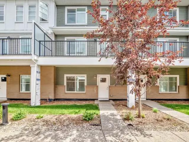 For Rent 4 Bedroom Townhouse Calgary AB DS101148915