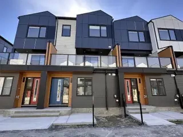 For Rent 4 Bedroom Townhouse Calgary AB DS104181093