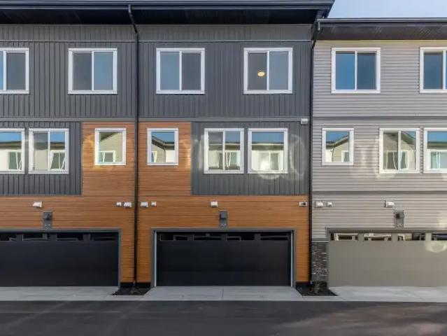 For Rent 4 Bedroom Townhouse Calgary AB DS104224379