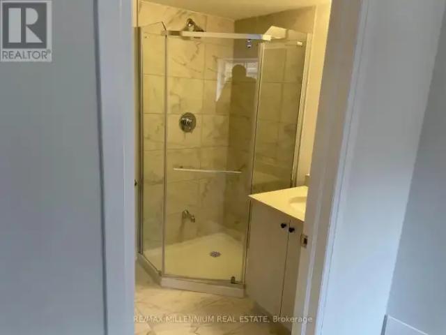 For Rent 4 Bedroom Townhouse Cambridge ON DLS102143857