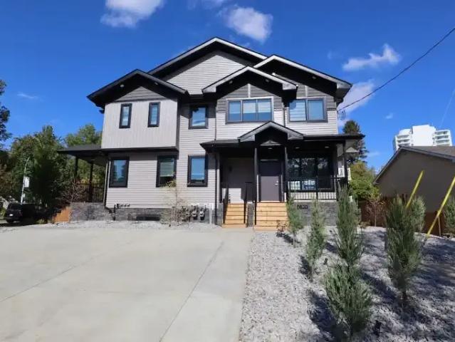 For Rent 4 Bedroom Townhouse Edmonton AB DS104434086