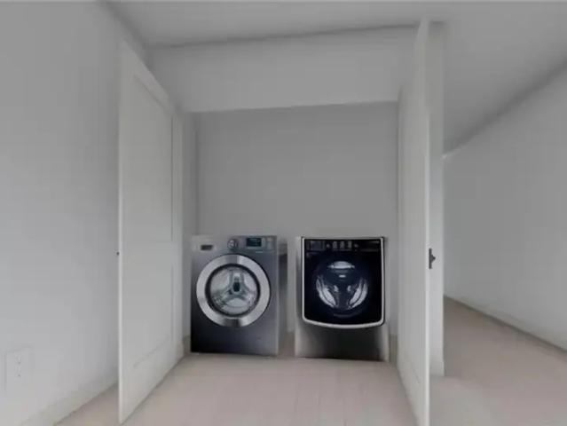 For Rent 4 Bedroom Townhouse Guelph ON DS100564045
