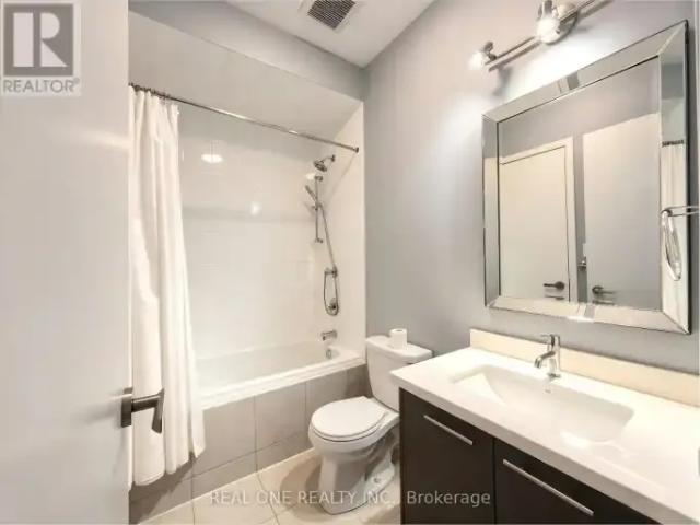For Rent 4 Bedroom Townhouse Richmond Hill ON DS103012013