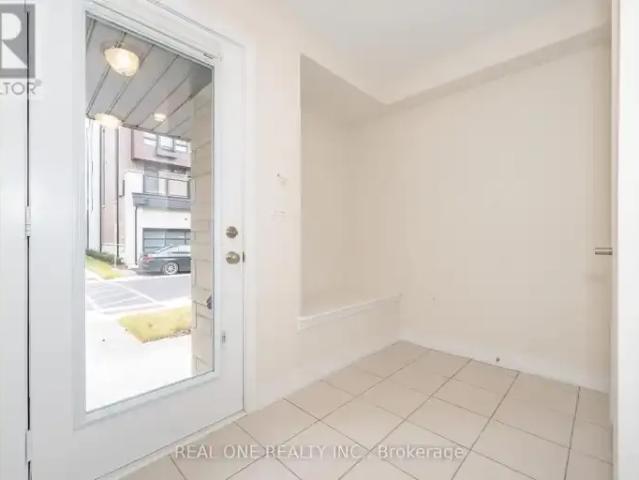 For Rent 4 Bedroom Townhouse Richmond Hill ON DS103012017