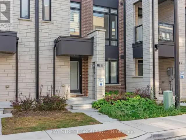 For Rent 4 Bedroom Townhouse Richmond Hill ON DS104895180