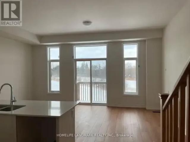For Rent 4 Bedroom Townhouse Richmond Hill ON DS104000240
