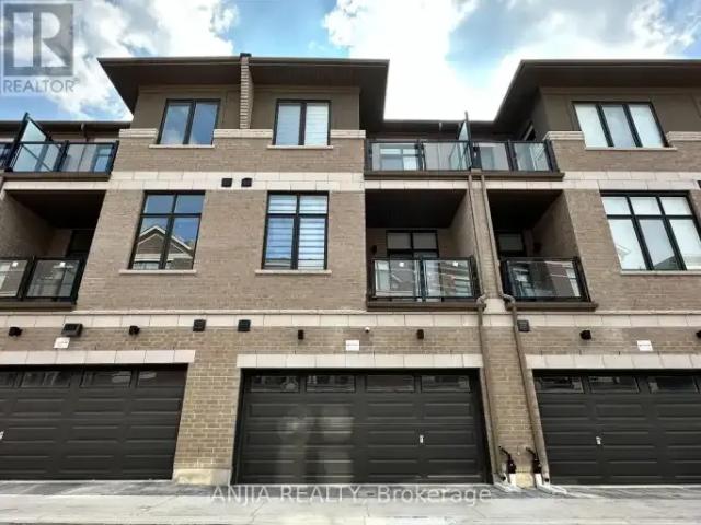 For Rent 4 Bedroom Townhouse Richmond Hill ON DS104067108