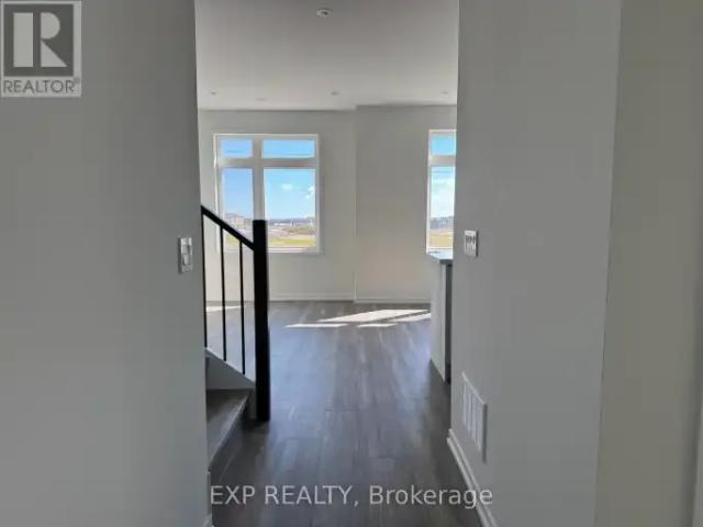 For Rent 4 Bedroom Townhouse Richmond Hill ON DS105716048