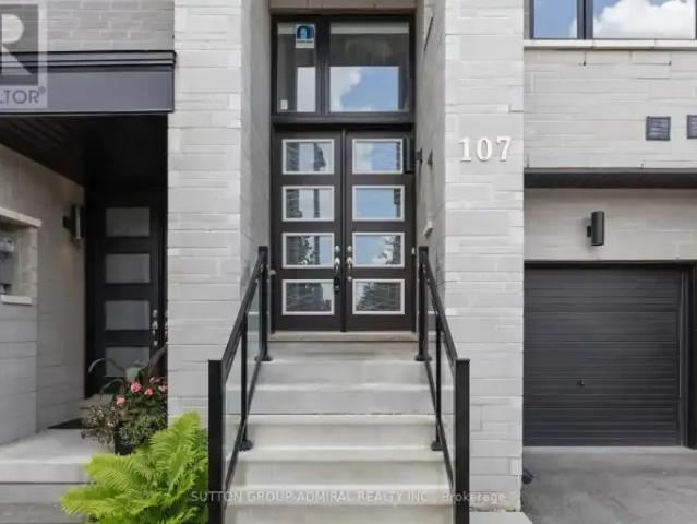 For Rent 4 Bedroom Townhouse Vaughan ON DS103030754
