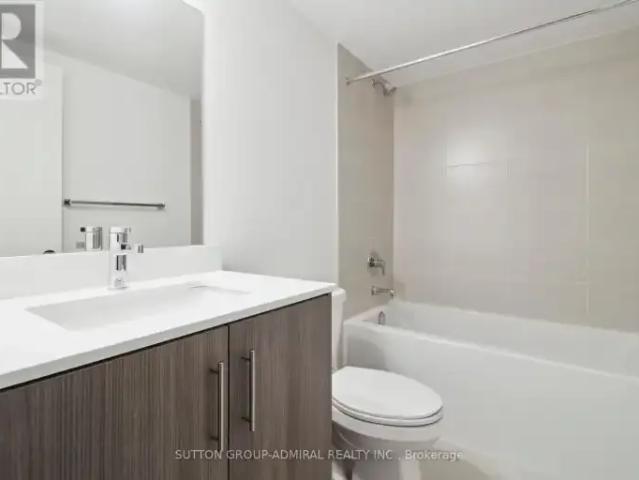 For Rent 4 Bedroom Townhouse Vaughan ON DS103151876