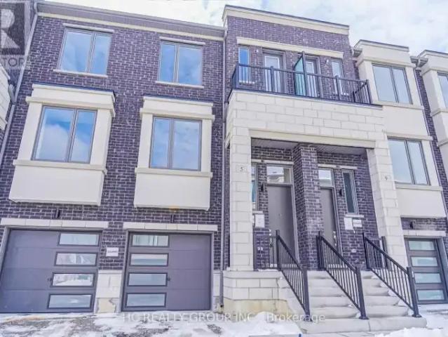 For Rent 4 Bedroom Townhouse Vaughan ON DS103179272