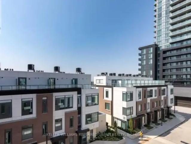 For Rent 4 Bedroom Townhouse Vaughan ON DS103215996