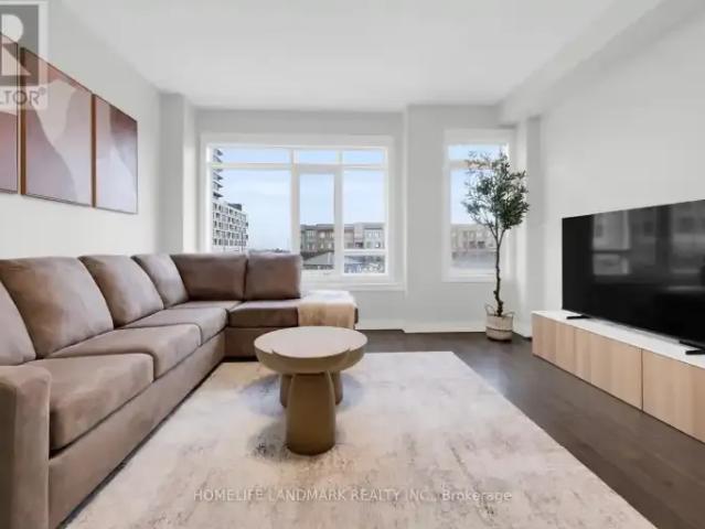 For Rent 4 Bedroom Townhouse Vaughan ON DS105023440