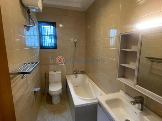 For rent: 4 bedroom Terrace Banana Island Ikoyi Lagos PID: 3PBSNC | Private Property Nigeria