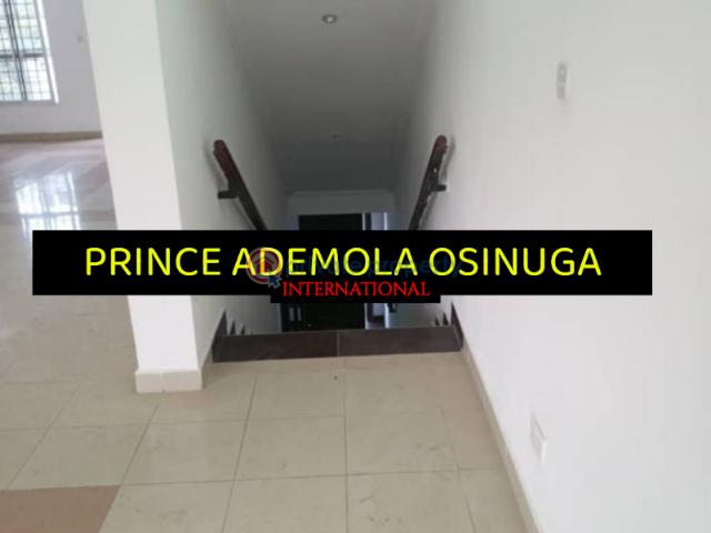 For rent: 4 bedroom Terraced Duplex Off Ahmadu Bello Way Victoria Island Lagos PID: 8PCZYP | Private Property Nigeria