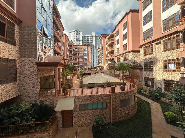For Rent: 4 Bedrooms Plus Dsq Apartment, Valley Arcade, Lavington, Nairobi | 4 Beds, 5 Baths Ref: 62954 Kenya Property Centre KPC