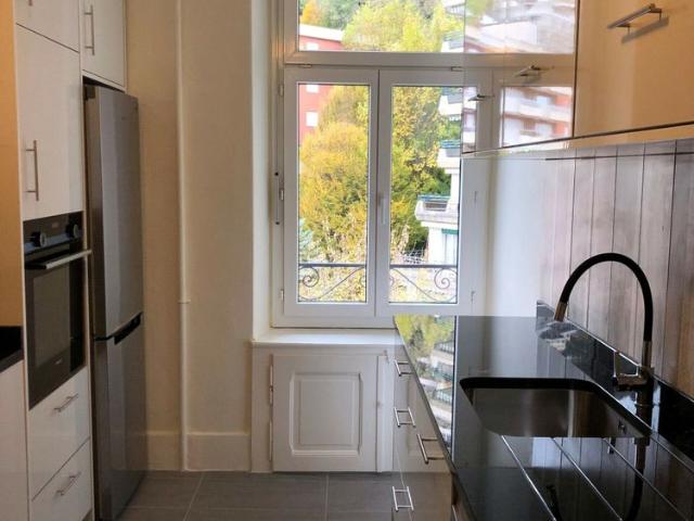 FOR RENT 4.5 ROOM APARTMENT WITH STUNNING VIEW TERRITET