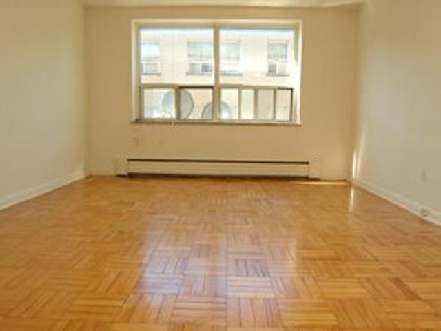 For rent: 514 516 Dawes Rd East York, 3+ bdrm Viewit |140945