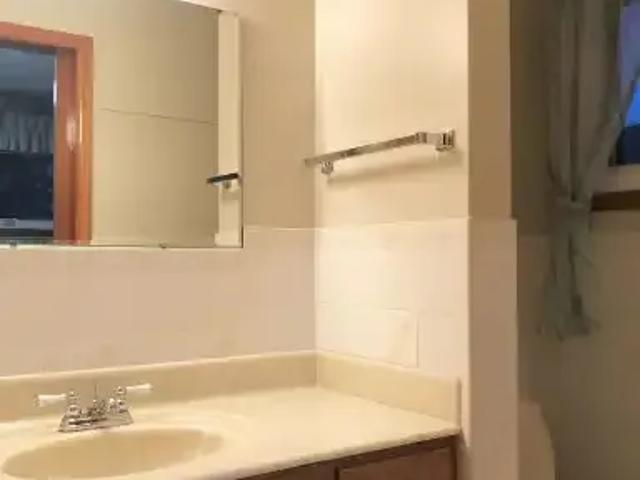 For Rent 5 Bedroom Apartment Calgary AB DS104180895