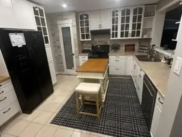 For Rent 5 Bedroom Apartment Edmonton AB DLS98276147